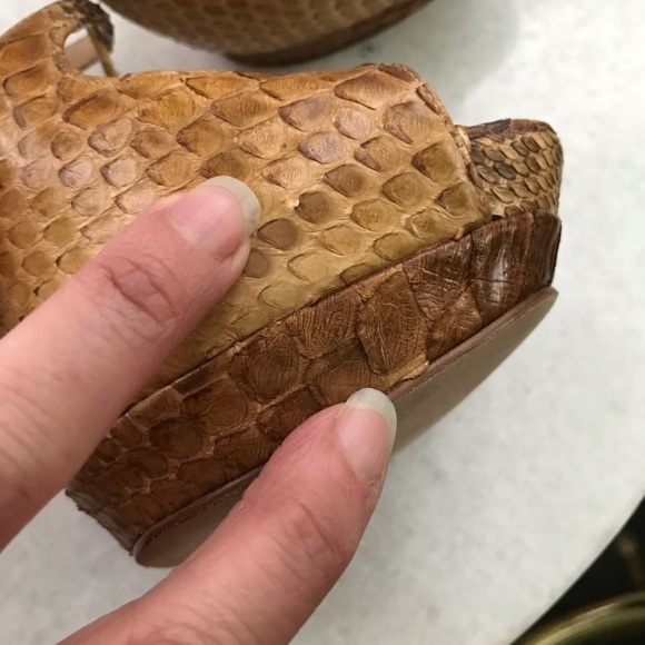 Alexandre Birman Python Peep Toe Sandals - Picture 15 of 15